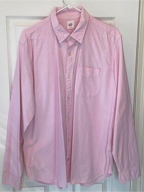 GAP Men's Light Pink Casual Button-Down Shirt